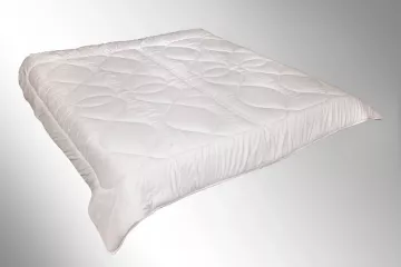 Prikrývka Luxus plus 220x220cm letná 730 g (150g/m2)